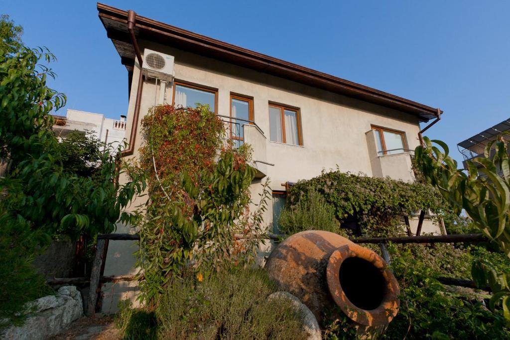 Villa Elfi โกลเดน แซนส์ ภายนอก รูปภาพ